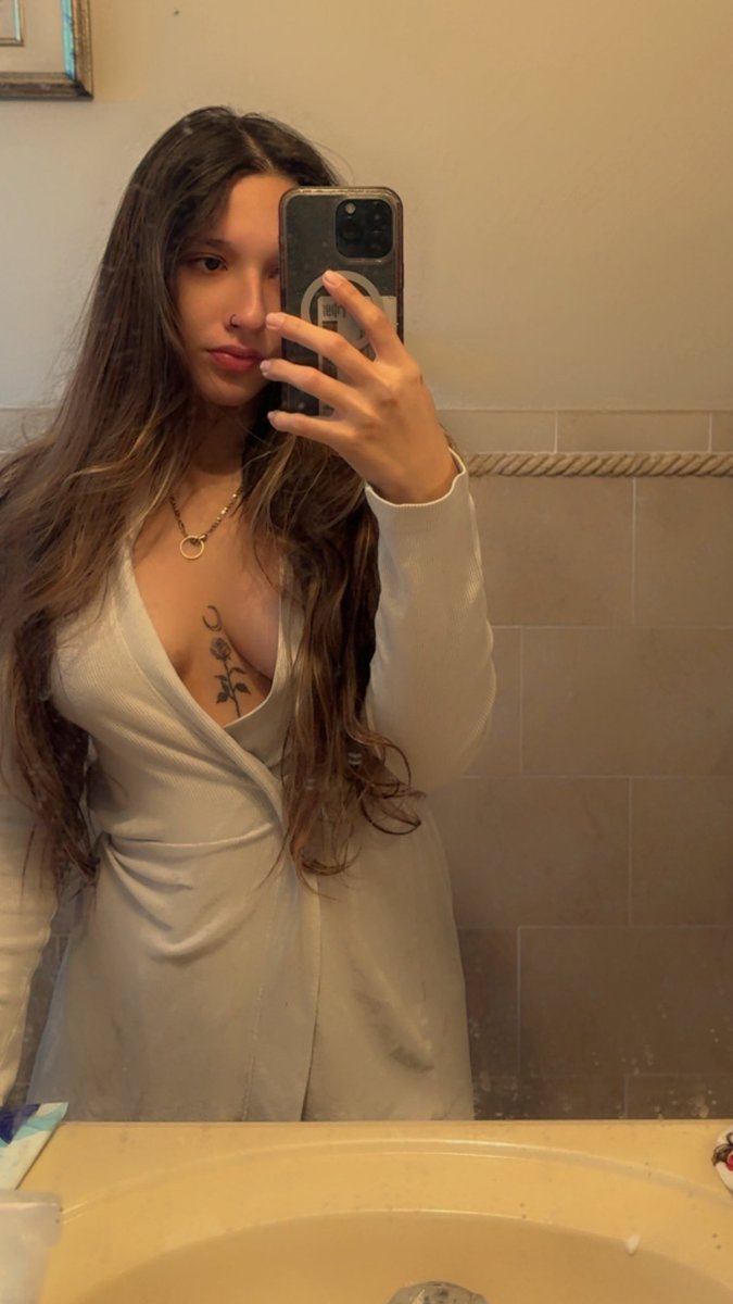 Deals all day text me!!! 10 for 5 tapes