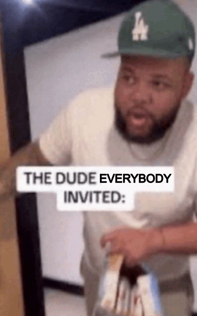 CoolSkelly_123's tweet image. gumshoe showing up every case he’s in: