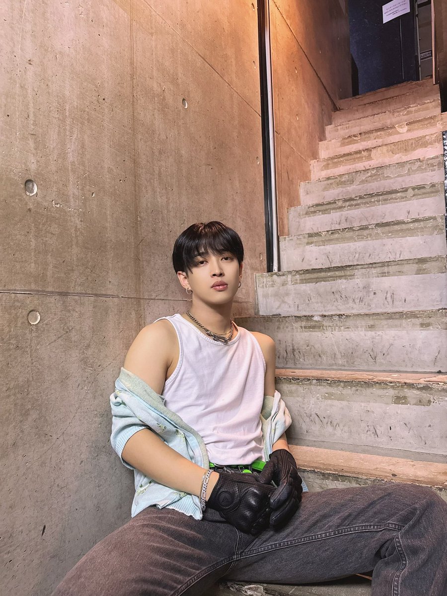 njs_shuta's tweet image. Uber Beats vol.4
ありがとうございました🔥

最近、沢山LIVEさせてもらえて幸せです！！
会いに来てくれてありがとう😭🙌🏻
ステージから見える皆んなの顔が大好きです🤗
その顔を見る為に僕はこれからもステージで愛を叫び続けます😌

次回のLIVEも今日を越える。

#NJS #NEWJPNSWING #森重秀太