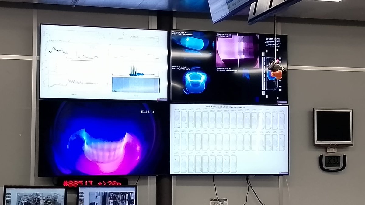 HermiAcadSci's tweet image. The Physics trip to Geneva had an early start this morning but all arrived safely and already visited the @SwissPlasma fusion reactor 🇨🇭 ⚛️ ☀️ #UNCRCArticle29