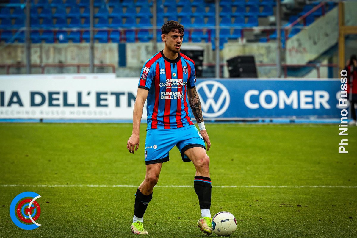 Toscano, è allarme difesa

Tra squalifiche, operazioni e reparti ridotti al minimo: la coperta diventa cortissima

La settimana che porta a Catania–Latina si e aperta con un tema inevitabile: l’emergenza strutturale del reparto arretrato, fin qui impeccabile in casa. L’elenco