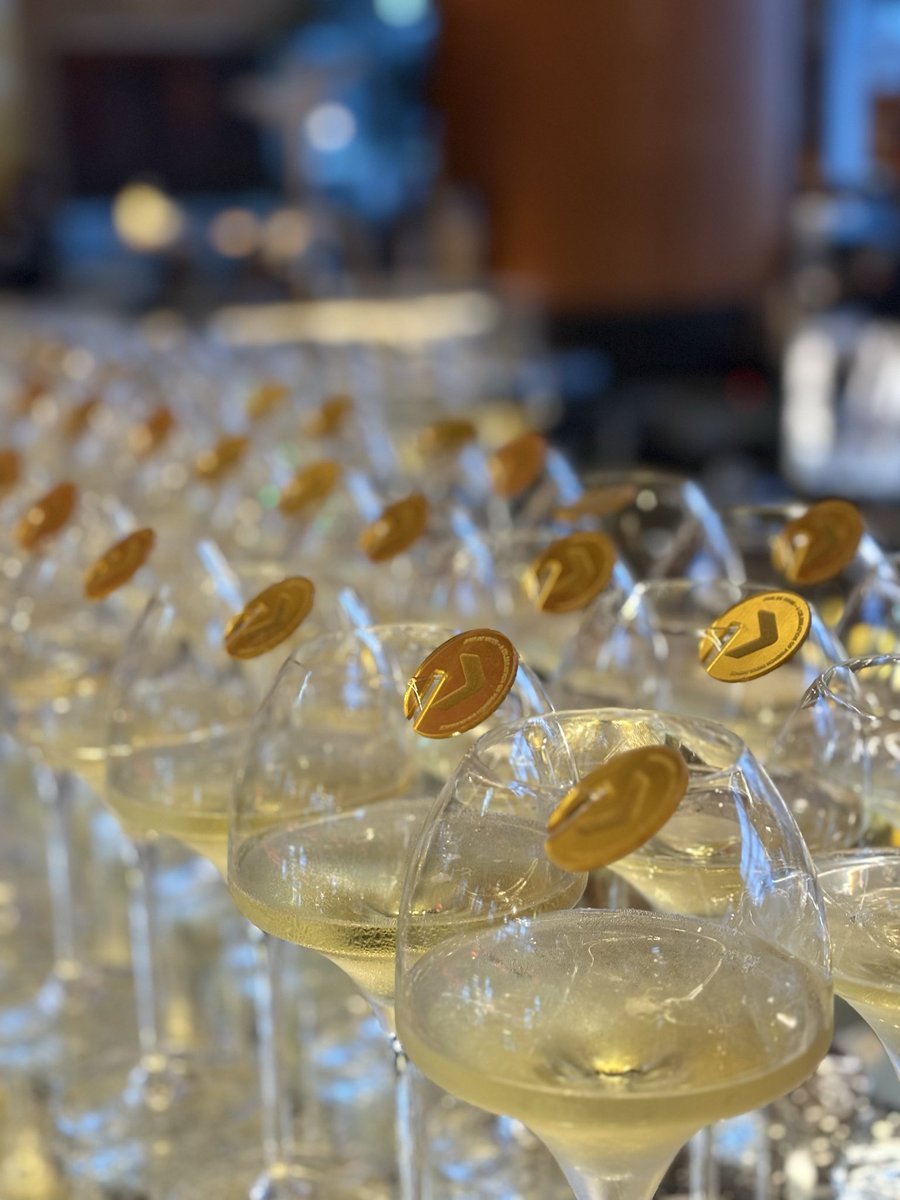 ignaciobitget's tweet image. One more in the book, what a great vibe and environment in #Sydney tomo taking stage #LFG @bitget