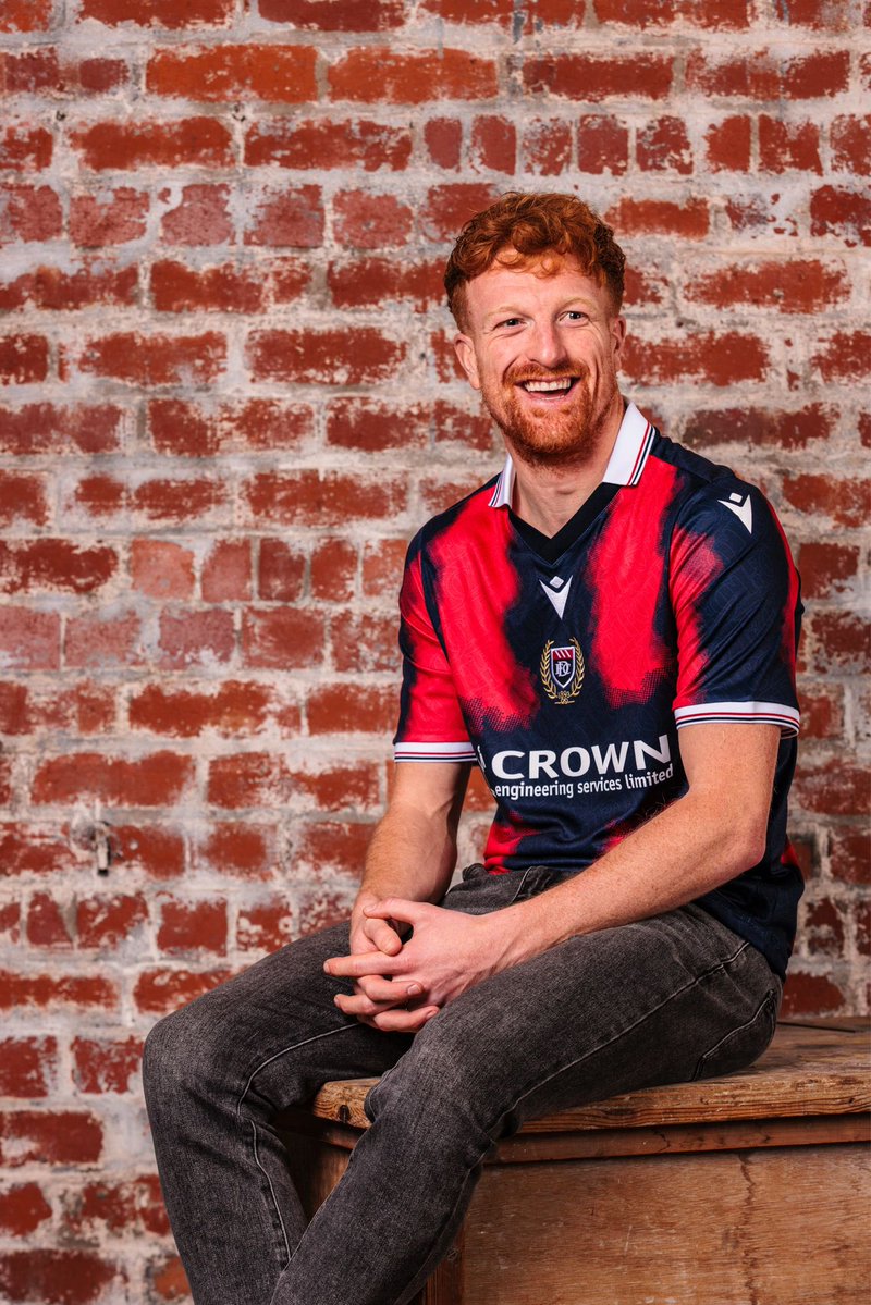 TheKitmanUK's tweet image. 🗞️ #Kitnews from Scotland as the new 2025-26 @DundeeFC third kit made by @MacronSports has been released.

📸 thekitman.co.uk/dundee-fc-2025…

#TheKitman 👕

#DundeeFC #Macron
