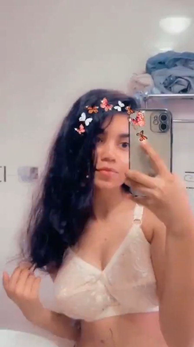 files_hub's tweet photo. cute tiktok girl sends nude videos to her boyfriend 
Chudai sex 
link 👇🏻
https://t.co/oqNromVxai https://t.co/TL5X5wfHZb