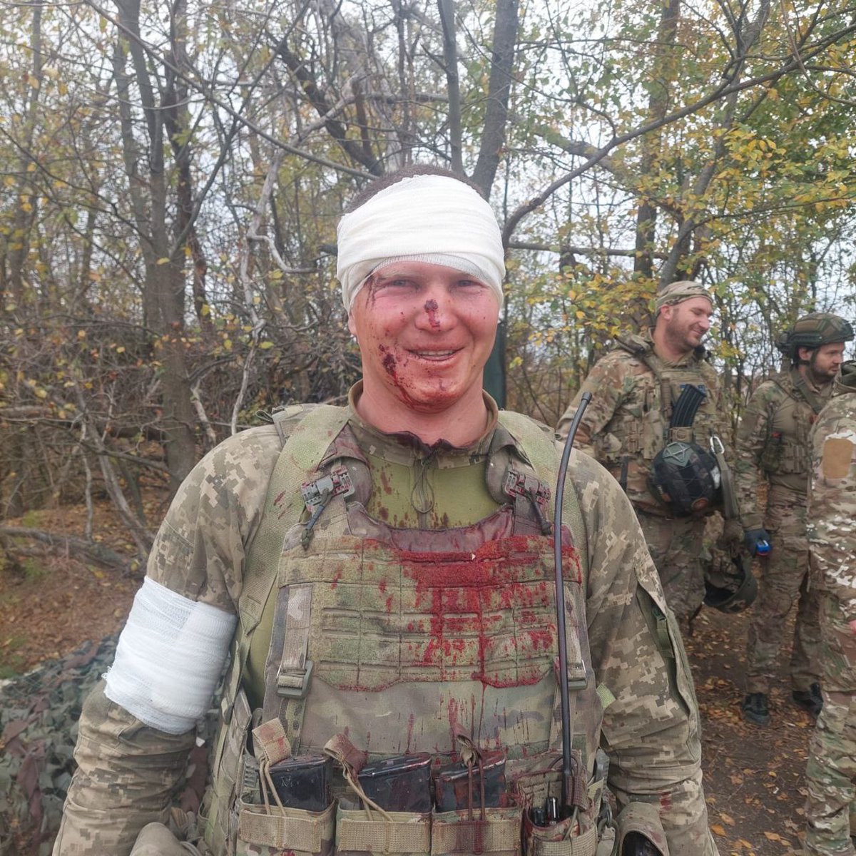 AlexBondODUA's tweet image. Ride for a Hero! 

We are launching a campaign to help an incredibly brave Hero, our friend with the callsign &apos;Passport&apos;.

He is completing rehabilitation after another wound and will soon return to the front. His unit urgently need a 🛻.

🎯: $10 400
🅿🅿: umc4429917@gmail.com