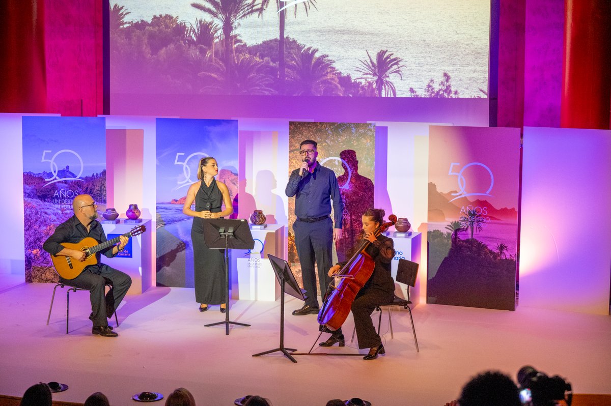 Overbooking Gran Canaria & Hosteltur Summit tweet media