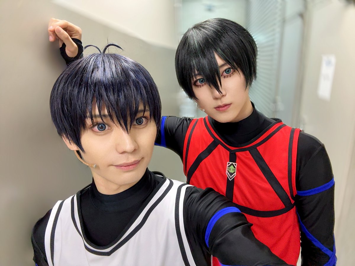 ry_0922's tweet photo. #エピ凪 2日目を終えました。
本日もたくさんのご来場
誠にありがとうございます。
毎日、楽しいです🌱
まだまだヒートアップしていきます。
明日もブルーロックで会いましょう⚽️🧩
#ブルーロック #潔世一 https://t.co/JT3iNrhwXd