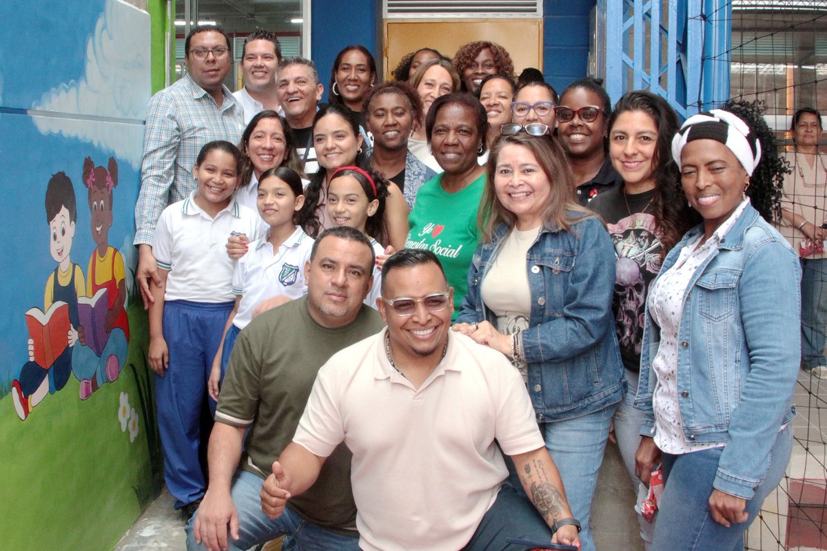 Educacion_Cali's tweet image. ¡La espera está por terminar! 🙌🏻

Pronto, la comunidad educativa de la IEO Cristóbal Colón - Sede Bienestar Social,  podrá disfrutar de un espacio renovado, seguro y moderno para el aprendizaje de nuestros niños y niñas.

🧵(1/3)