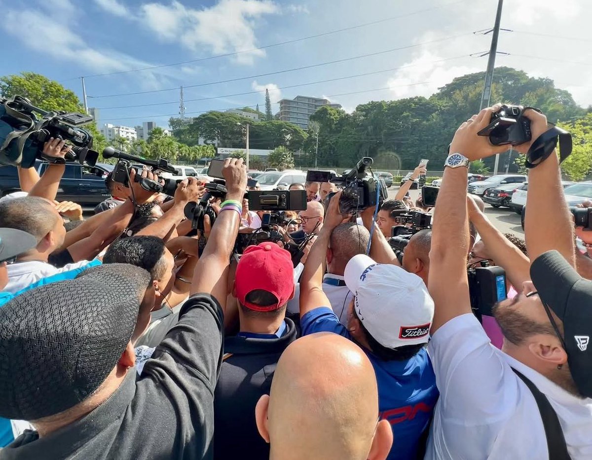RamsesTaveraz's tweet image. ¡Señores! @DominguezBrito continúa sus actividades públicas y encuentros con la ciudadanía como parte del proceso interno del @PLDenlinea. Su trayectoria en la administración pública y su historial profesional son ampliamente reconocidos dentro y fuera de la organización. #FDB