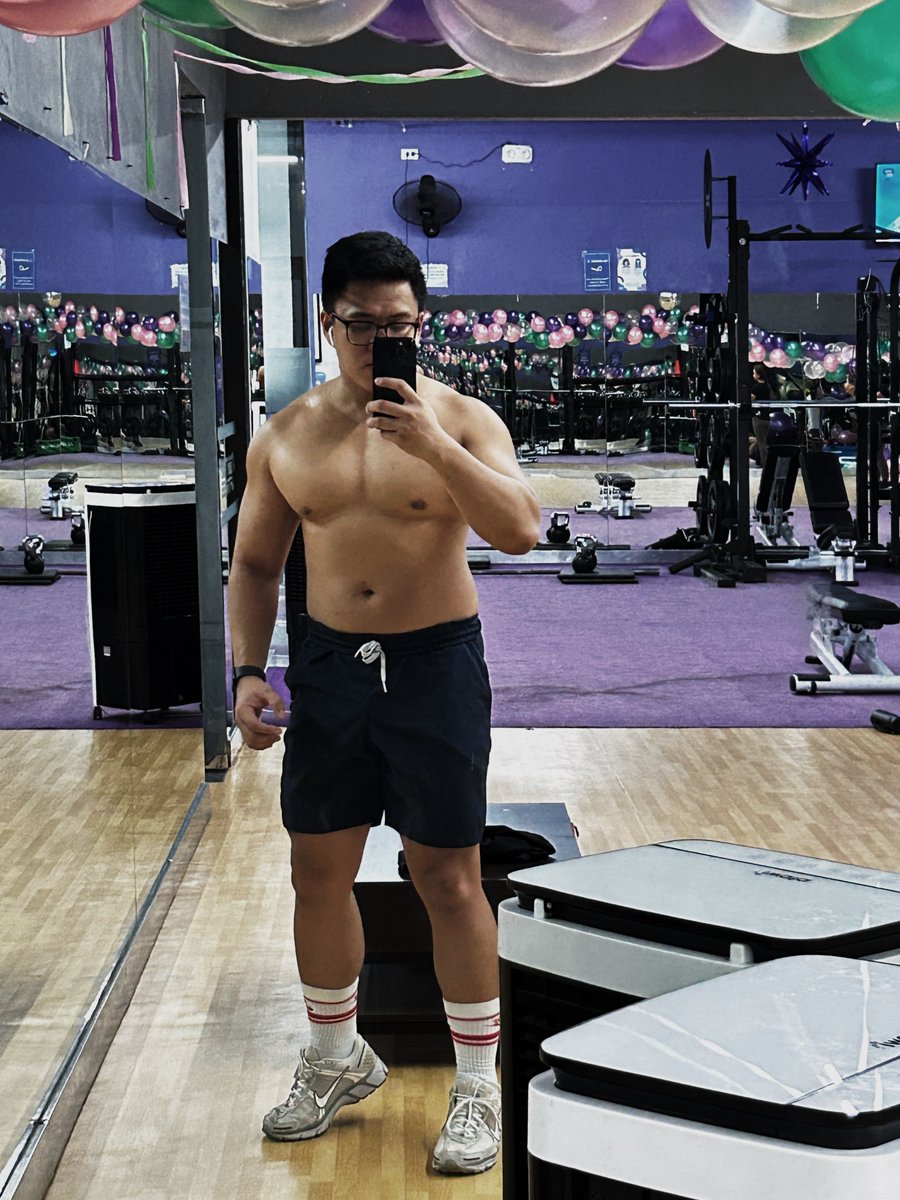 iammojojoseph's tweet image. Probably not my best quarter, or whatever crisis this is… but here is to trying and surviving. 💪💪💪