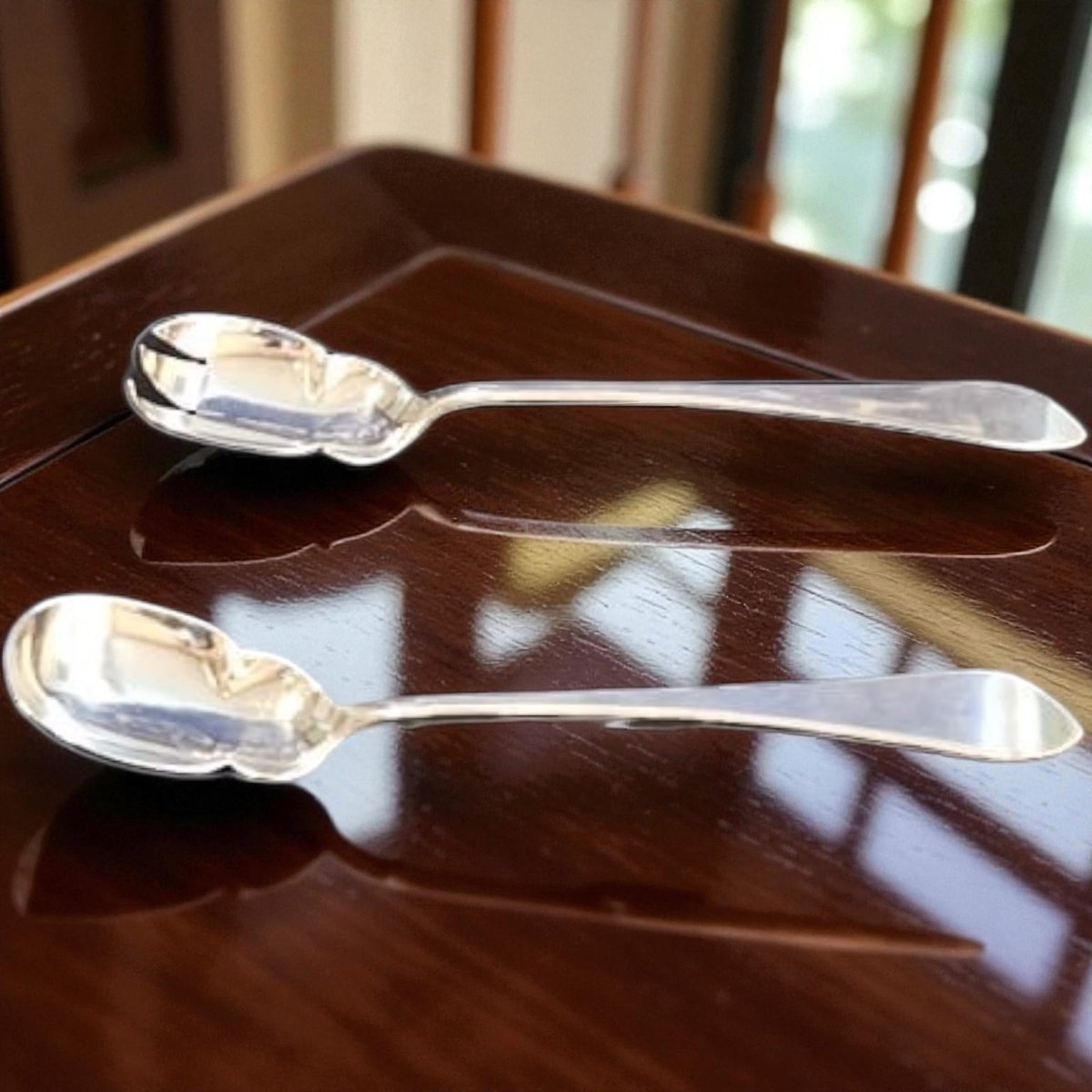 Hansons London tweet media