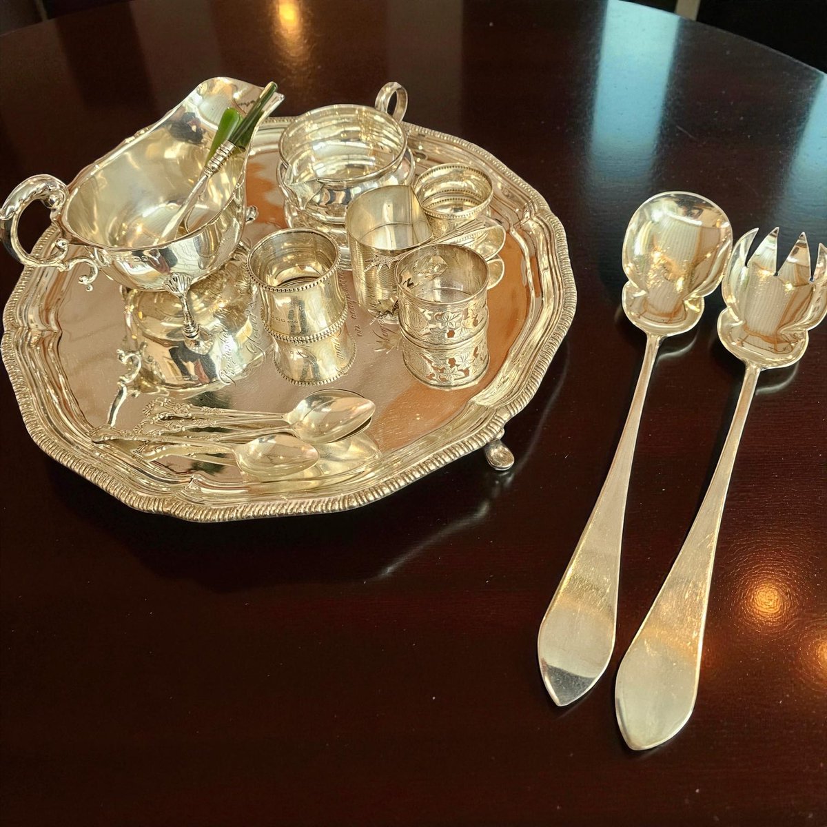 Hansons London tweet media