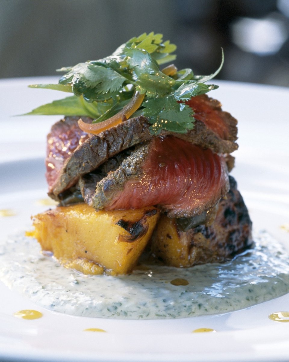 onceuponapesto's tweet photo. Kangaroo is the national animal of Australia and sometimes its meat is served in Australian restaurants. Take, for example, this tandoori-roasted kangaroo dish. 🪃 #AustralianRecipe #AustralianFood #KangarooMeat #GlobalFood https://t.co/ybh2ti7KT2