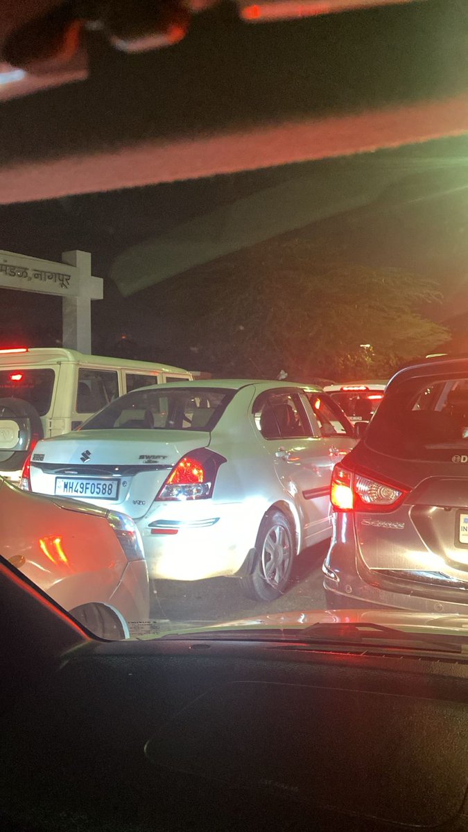 Pl send traffic personnel for smooth movement.. inconvenience to common public near Nagpur University campus
<a href="/nagpurcp/">CP Nagpur City</a> <a href="/trafficngp/">Nagpur Traffic Police</a>