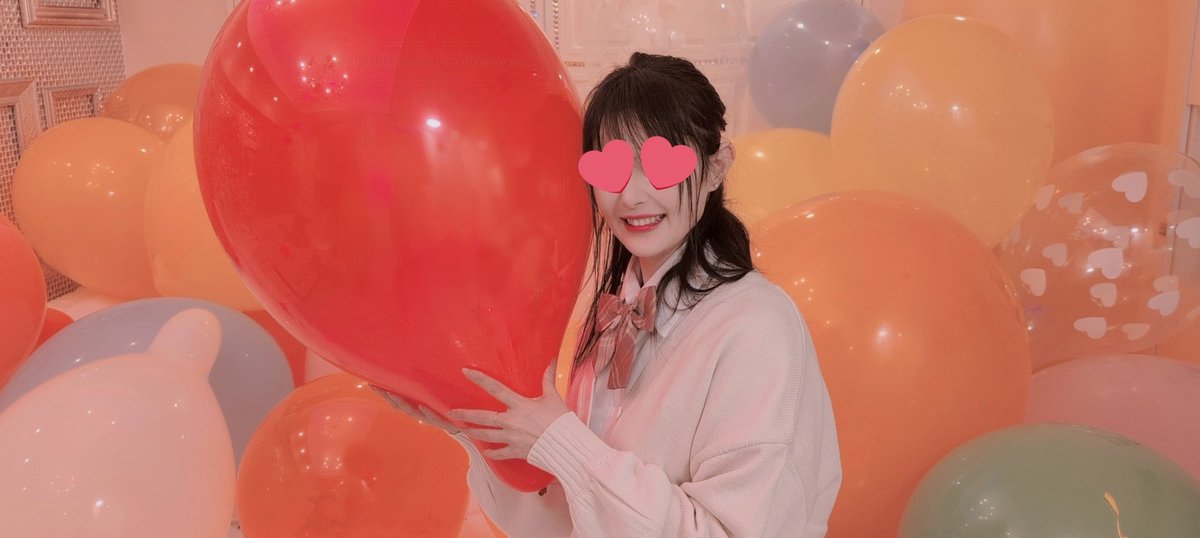 miyachannoura's tweet photo. ピンク系似合わないかなって避けてたんだけどどうかな…？🥺՞

風船が大好きなの伝わるといいな♥️ https://t.co/NfpvPKiwHO