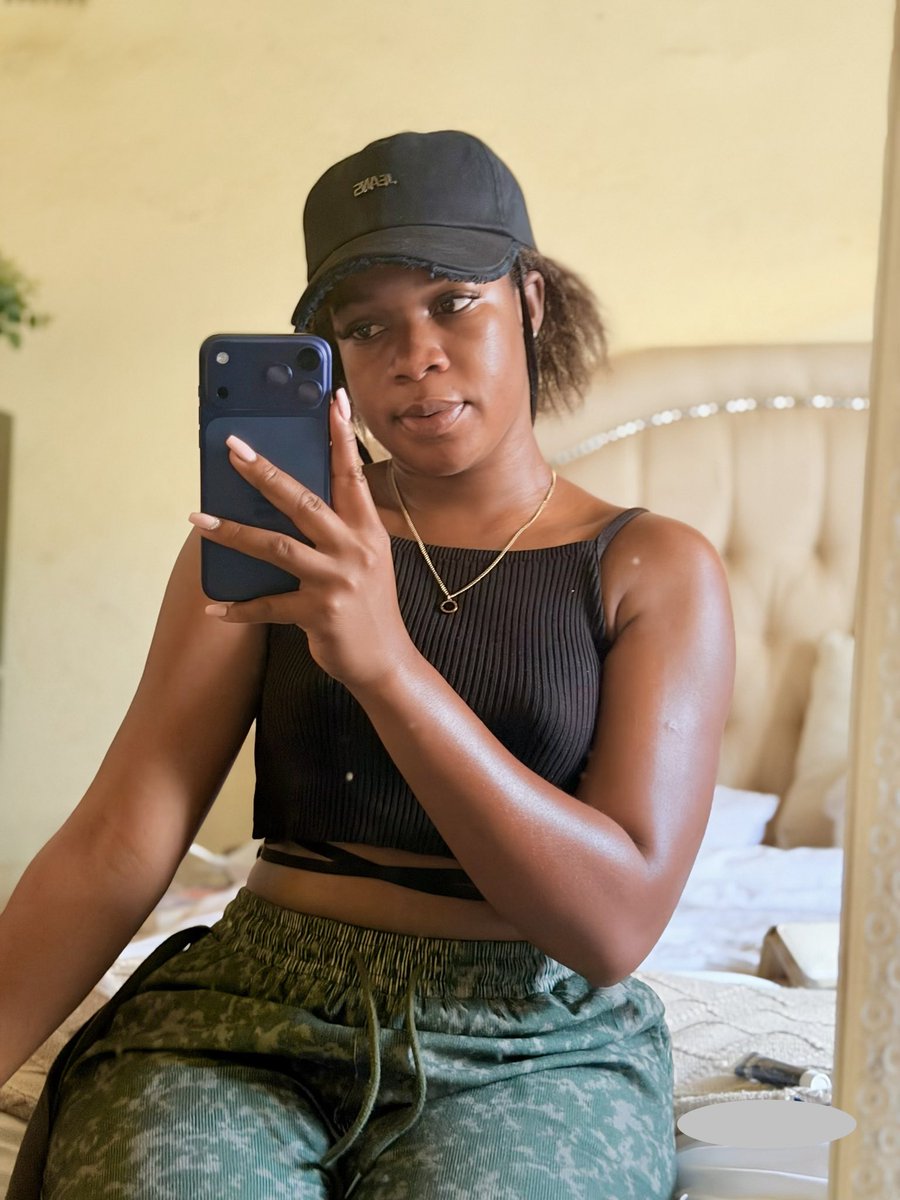 Chiedza 🇿🇼🔥 (@chiedzajoyline) on Twitter photo 