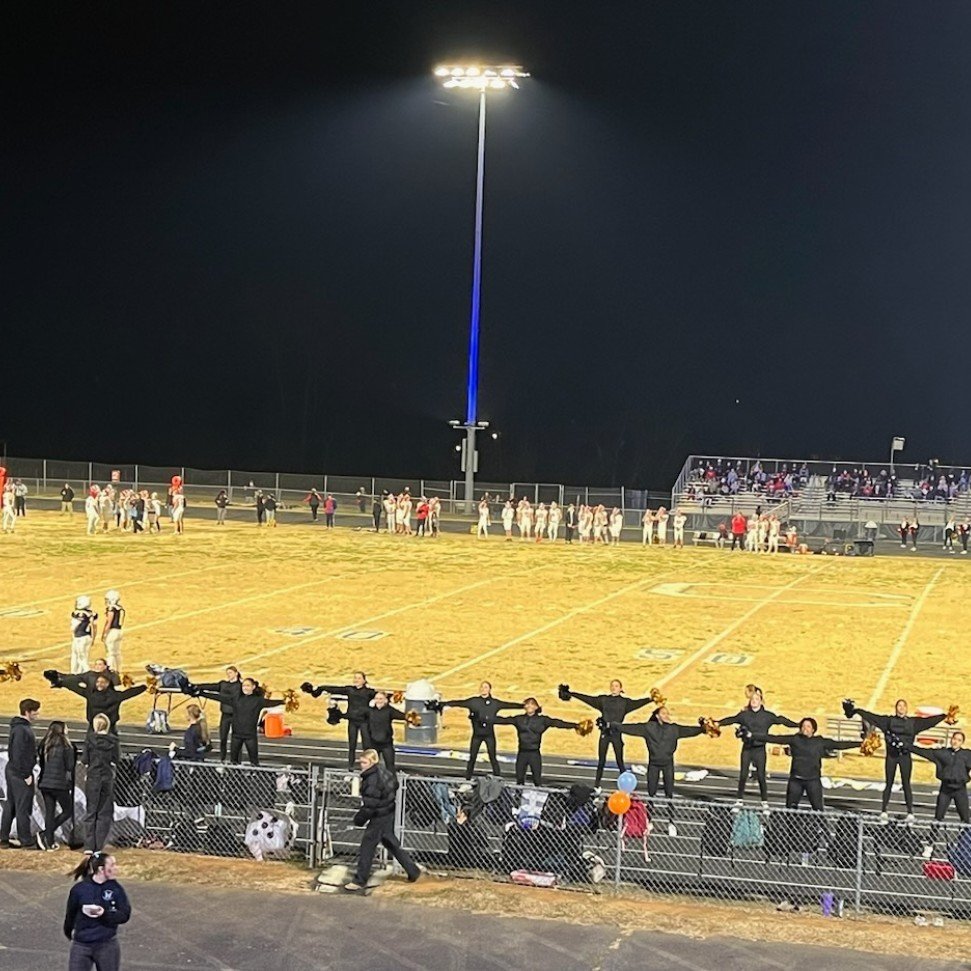CCPSCCHS's tweet image. Varsity football hosting Skyline tonight in the Region SemiFinals come out to Browman and support the Blue Devils at 7pm 

Region 3B Football Skyline at Culpeper County High - Football - Nov 21, 2025 share.google/cXamENjk4cbFd4… @csepreps @flsvarsity