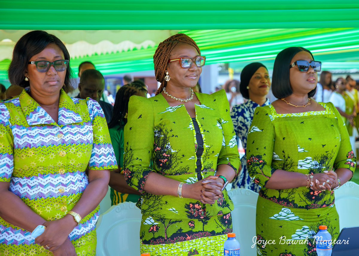 joyce_bawah's tweet image. This morning, I attended the Special Pre-Speech Day Programme of the 2000 Alumni Year Group of Aburi Girls’ Senior High School, at the kind invitation of my dear sister, Obuobia Darko Opoku, Patron of the 2000 Year Group.

The ceremony marked the official handing over of the…