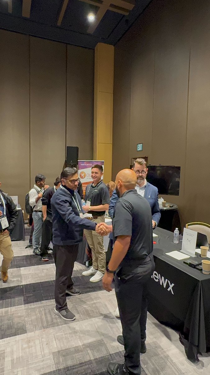 AppViewX's tweet image. A fantastic day at the Official Cybersecurity Summit in LA! ✨

We had great conversations with cybersecurity leaders from the region about Post-Quantum Cryptography, 47-Day TLS, and building resilient machine identity programs. 🔐