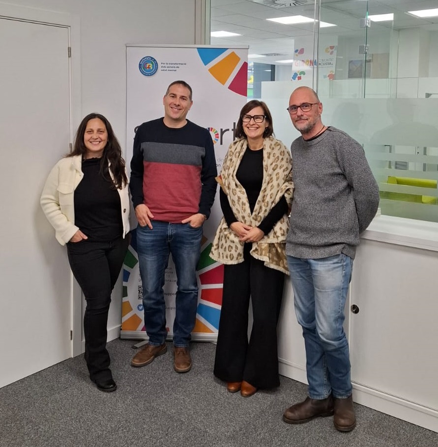 somfundacio's tweet image. 🤝 Avui hem compartit inquietuds, reptes i mirades de futur amb els i les professionals de @supportgirona!
💬 Espais així ens permeten seguir construint aliances entre entitats de #suport a la presa de #decisions pel dret de tothom a una #vidaplena.
🙌Gràcies per acollir-nos!