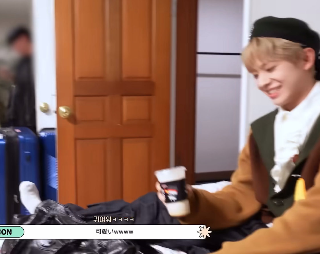 ahitnanisitenno's tweet image. 절대발을보지마