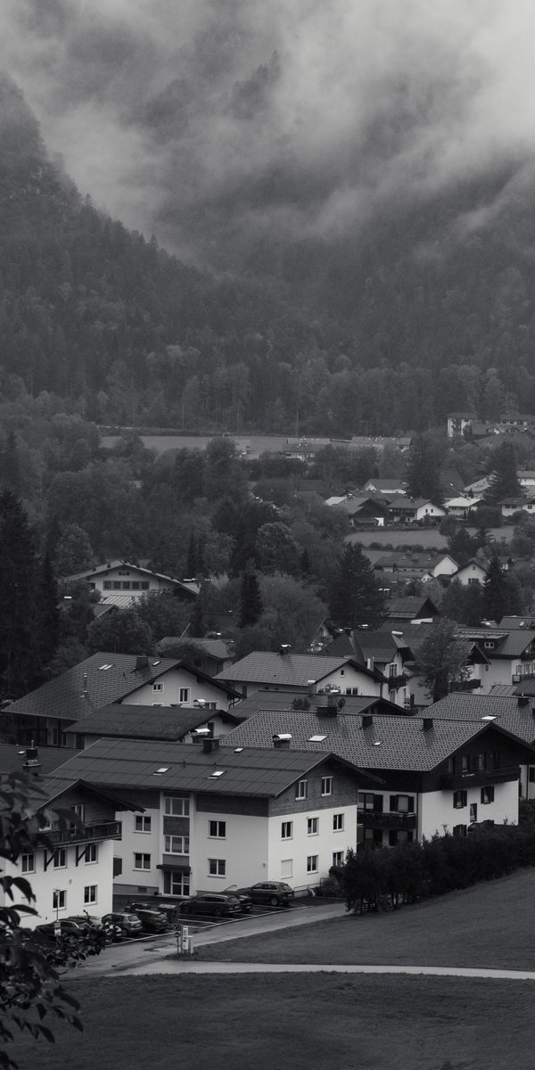 Village rooftops nestled against the backdrop of the Alps
Shot on S25 ultra (expert raw) + Lightroom 
#ShotOnSnapdragon #withGalaxy <a href="/earthcurated/">Earth</a> <a href="/Snapdragon/">Snapdragon</a> <a href="/SnapdragonCarla/">SnapdragonCarla</a> <a href="/the_gpc_/">theglobalphotocommunity</a> <a href="/ThePhotoHour/">#ThePhotoHour</a> <a href="/8ntmuch/">Garrick</a> <a href="/amritashya/">Amritashya Saikia</a> <a href="/Ibanez_shreds/">Dan yeoman</a> <a href="/gregcroc/">Greg</a> <a href="/SamsungMobile/">Samsung Mobile</a> <a href="/Sam_Alexandra23/">Stephanie Alexandra</a>