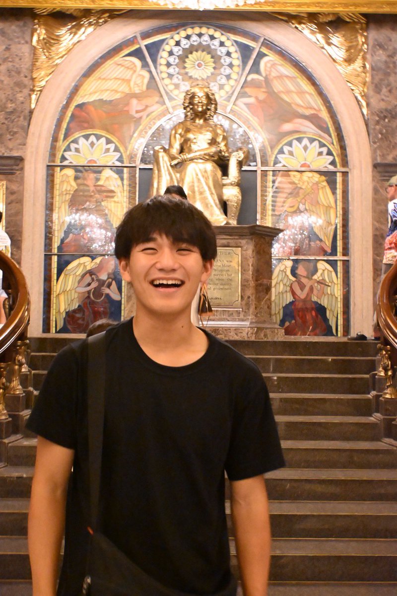 shin_challenge_'s tweet image. ※改めて自己紹介

〜人生の目標〜
【一度きりの人生。後悔のない選択を。】

誰かの挑戦を応援したい。
そのために自分が最前線で挑戦し続ける。
自らの姿勢・行動で証明する。

周囲の人を巻き込んで、全員の人生をぶち上げられる存在になる🔥

【自己紹介】

●名前：しんのすけ
●年齢：21歳…