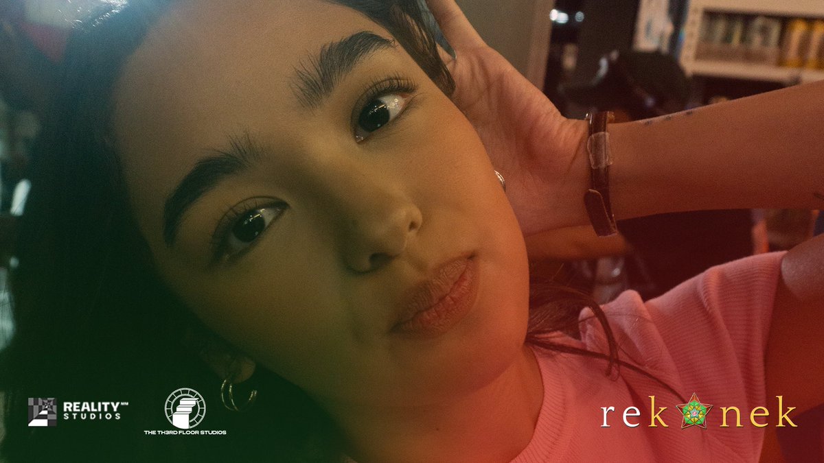 BEHIND REKONEK: Trisha and Gigi played by Bela Padilla &amp; Andrea Brillantes! 🤩

An unexpected encounter na mauuwi sa unexpected friendship? Silipin ang unexpected duo on set!

Alamin kung paano sila nag Rekonek! Showing this December 25 at the #MMFF2025!

#WalangInternet #Rekonek