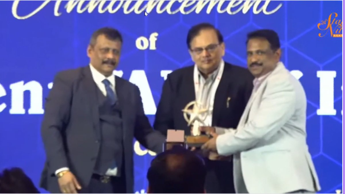 valuepointsys's tweet image. 🎉 Proud moment for @valuepointsys !
Honored with Best Solution Partner at the 24th Star Nite Awards by VARINDIA!
Grateful to our team &amp;amp; partners for driving innovation and business impact. 
#Noventiq #ValuePointSystems #StarNiteAwards #BestSolutionPartner #DigitalTransformation