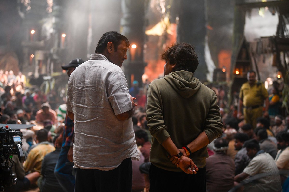 UBSTheFilm's tweet image. Happy Birthday to the blockbuster producer #NaveenYerneni Garu  ❤‍🔥

Team #UstaadBhagatSingh is always inspired by your unwavering passion and dedication 💥
Wishing you many more glorious years in cinema ✨

POWER STAR @PawanKalyan @harish2you @sreeleela14 #RaashiiKhanna…