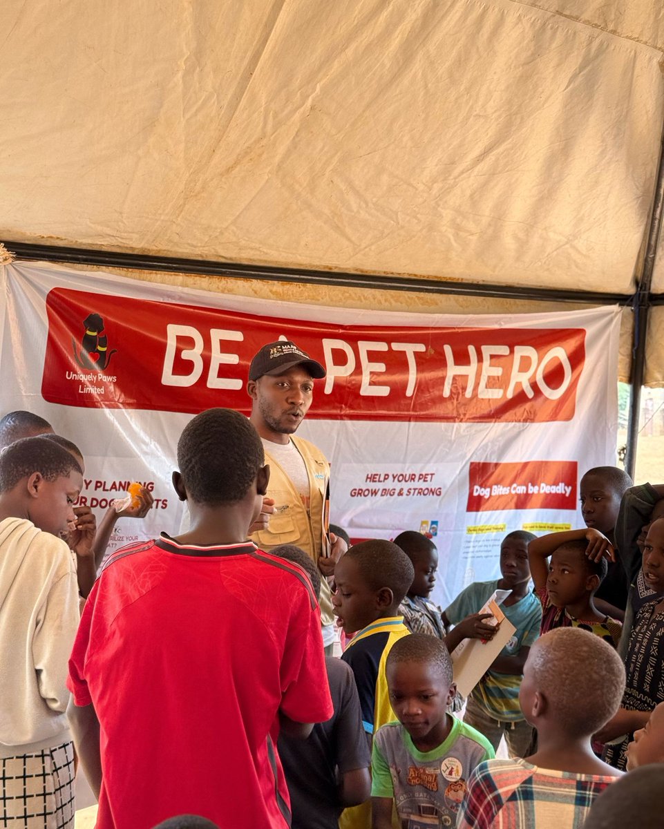 Uniquely Paws tweet media