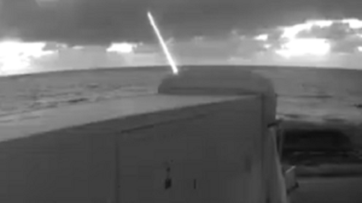 New laser weapon takes down high-speed drones as £316m contract awarded  insidermedia.com/news/south-wes…