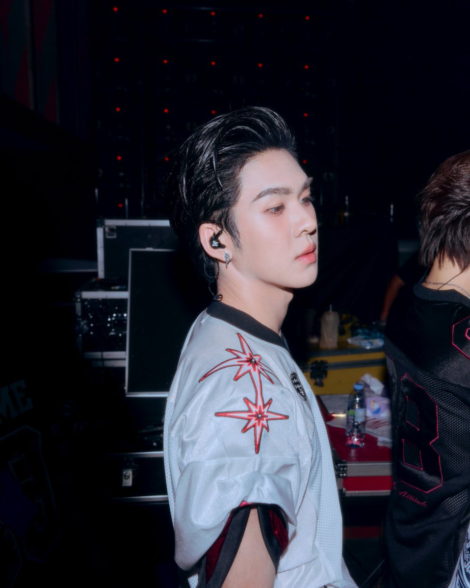 Auautnp's tweet image. 🌊🌊