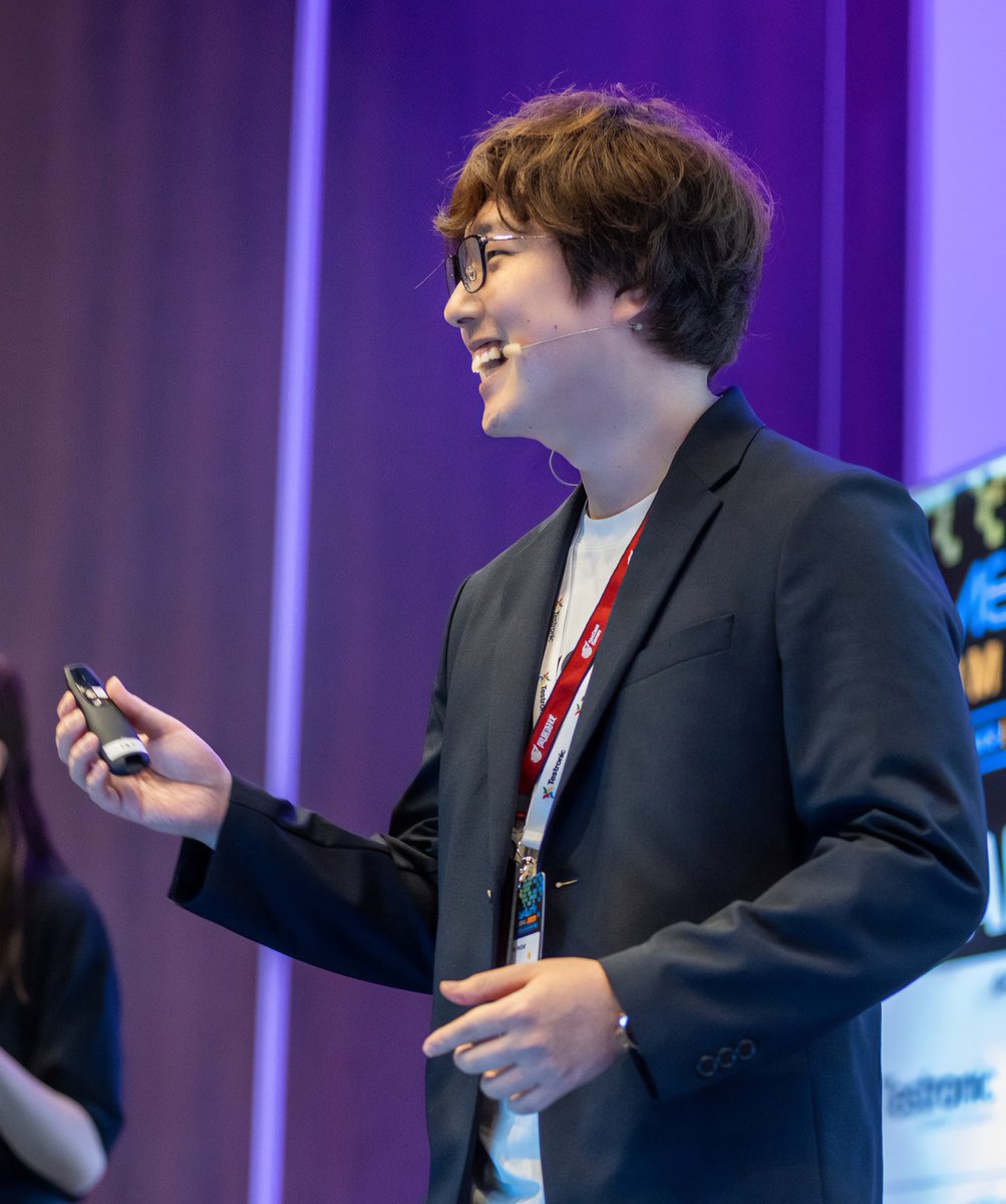 tcjacadgcdc's tweet image. 【業界EXPO2025】 #業界EXPO2025 ２日目は、株式会社 #4Deep の岩瀬裕介 様によるクリエイター講演からスタートです☀️ご自身の在学時代のことや起業してからのことなどをお話しいただけます🎙️楽しみですね🎵

#専門学校 #就職活動 #東京クールジャパン・アカデミー #ゲーム #アニメ #eスポーツ #声優