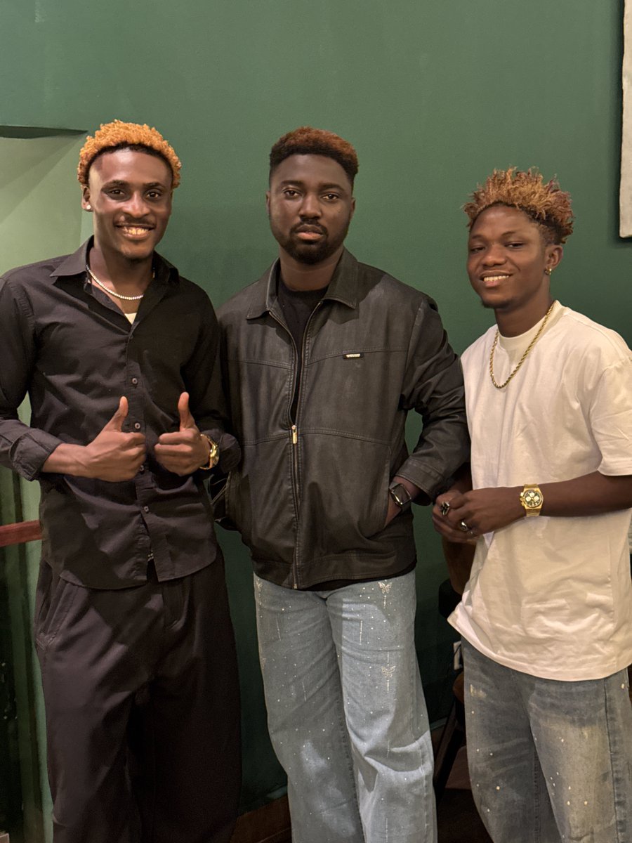 NotAyobami's tweet photo. Mavin IMD —insightful night and big energy from everyone. Thank you Mavin for celebrating men. Amazing performances from Cupid &amp; Samad. Had fun with great guys. https://t.co/tSZjzYKvGa