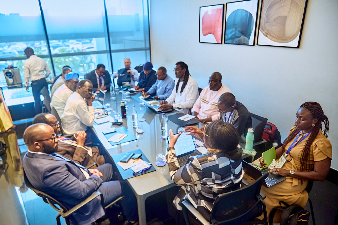 FAOWestAfrica's tweet image. #FAOSFWMDT
Échanges entre FAORs, équipes programme &amp;amp; experts climat pour des solutions concrètes.
#FAO80
#ClimateSolutions