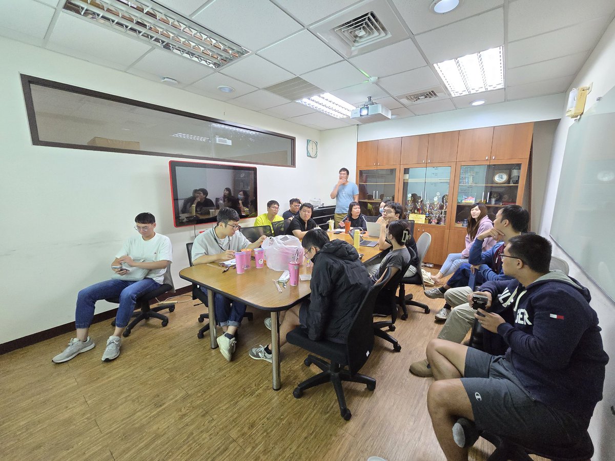 Brainstorming about data analysis summer camp for the senior high school students.