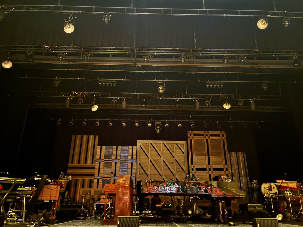 ともお tweet media