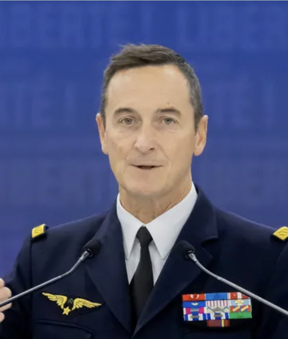 Escalet83's tweet image. Général #FabienMandon, est-ce que #GabrielAttal va partir se battre sur le front ukrainien ou c'est uniquement les #gueux ?