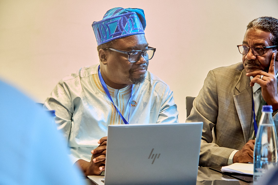 FAOWestAfrica's tweet image. #FAOSFWMDT
Échanges entre FAORs, équipes programme &amp;amp; experts climat pour des solutions concrètes.
#FAO80
#ClimateSolutions