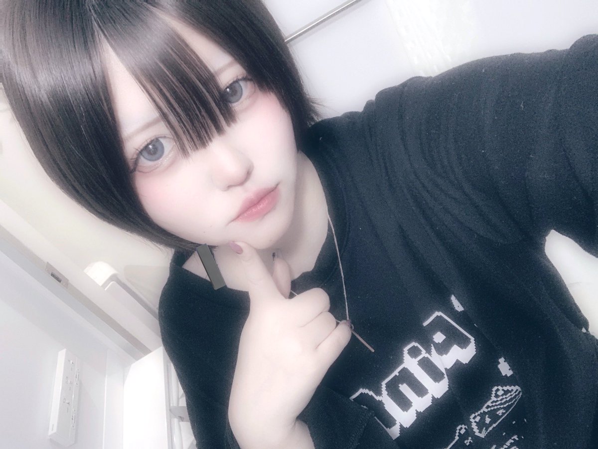 Post by ちゃむ on X: じっ…👀