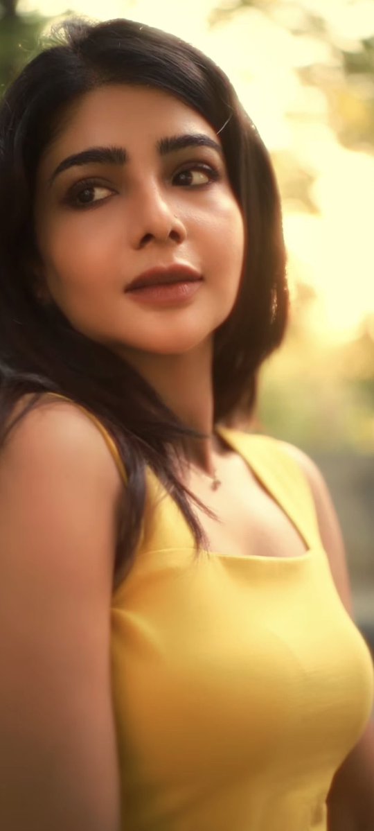 HDnHQ's tweet image. #PavithraLakshmi