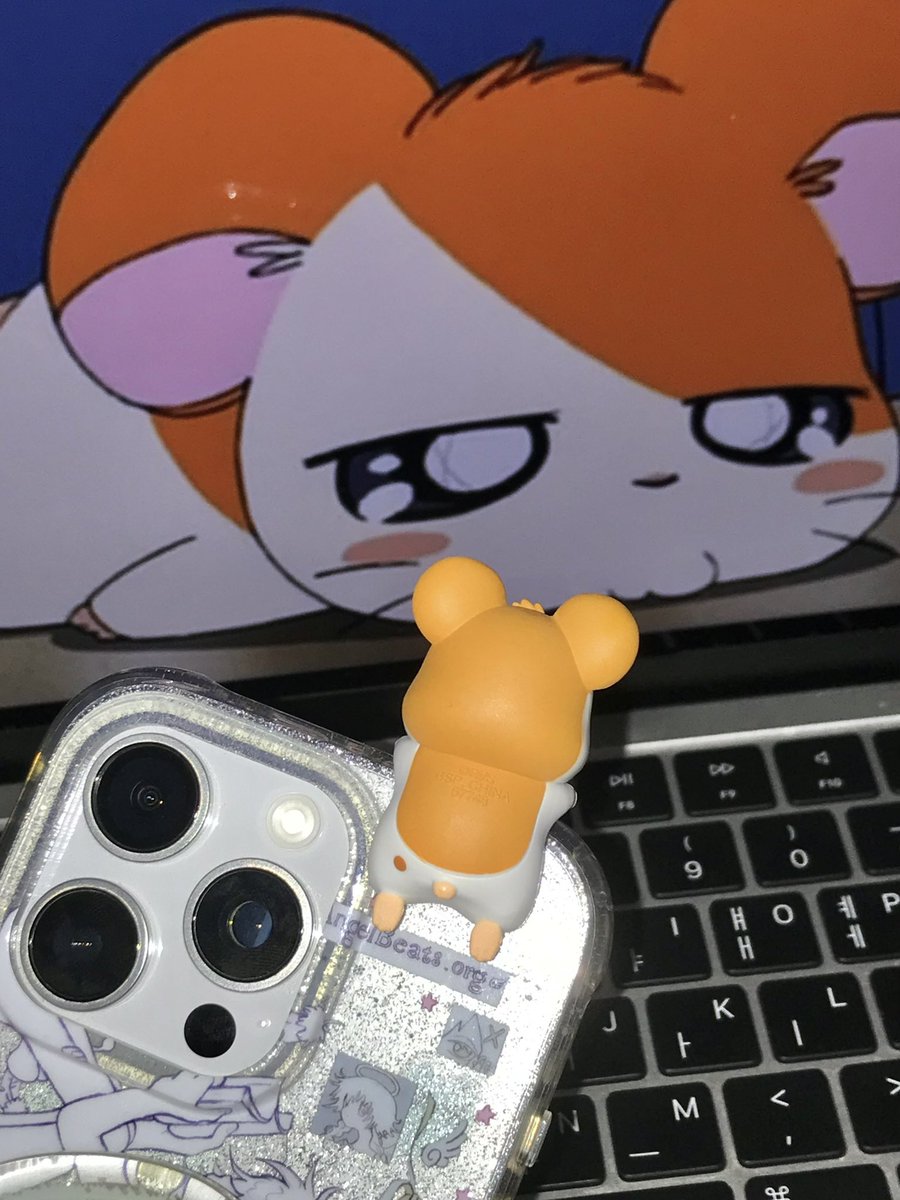 sesubabsang's tweet image. 저, 세상을 다 가진것만가타요...
햄토리히퍼가 내게 와줌 ₍ᐢ ›̥̥̥ ༝ ‹̥̥̥ ᐢ₎