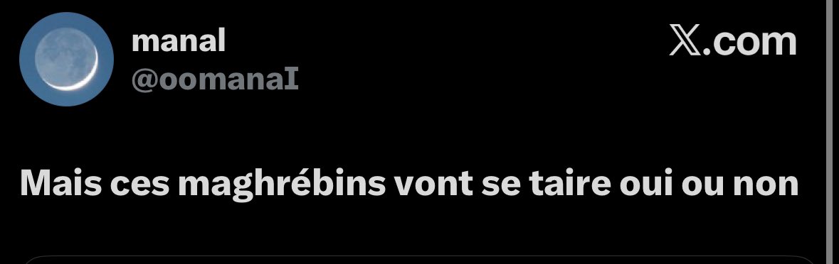 wissreine's tweet photo. Azy le debat sur twitter c de savoir si on te remarque plus en jilbeb ou en chemise jupe #onsenfou #tesvoiléeonteverra https://t.co/tXEogyFVNh