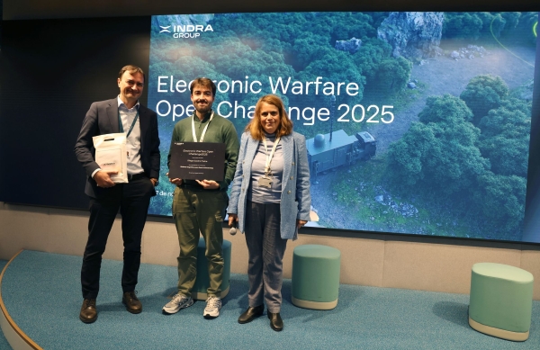 Nuestro estudiante Diego Castro ha ganado el ‘Electronic Warfare Open Challenge’, organizado por <a href="/IndraCompany/">Indra</a>, con una propuesta sobre un sistema cognitivo para #GuerraElectrónica.
🗞️short.upm.es/utpsk
