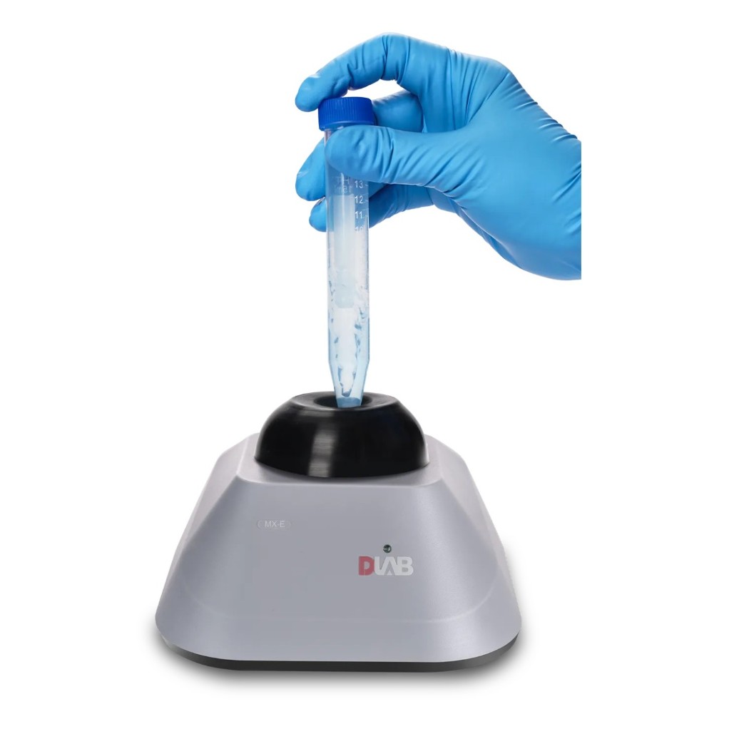 DLAB849123's tweet image. Meet the MX-E: compact, portable, and perfect for any lab bench. 

Just tap to mix—no setup, no fuss. Ideal for quick, reliable results in tight spaces. 💡🧪 

#LabEquipment #ResearchTools #LabLife #MixingSolution #CompactDesign