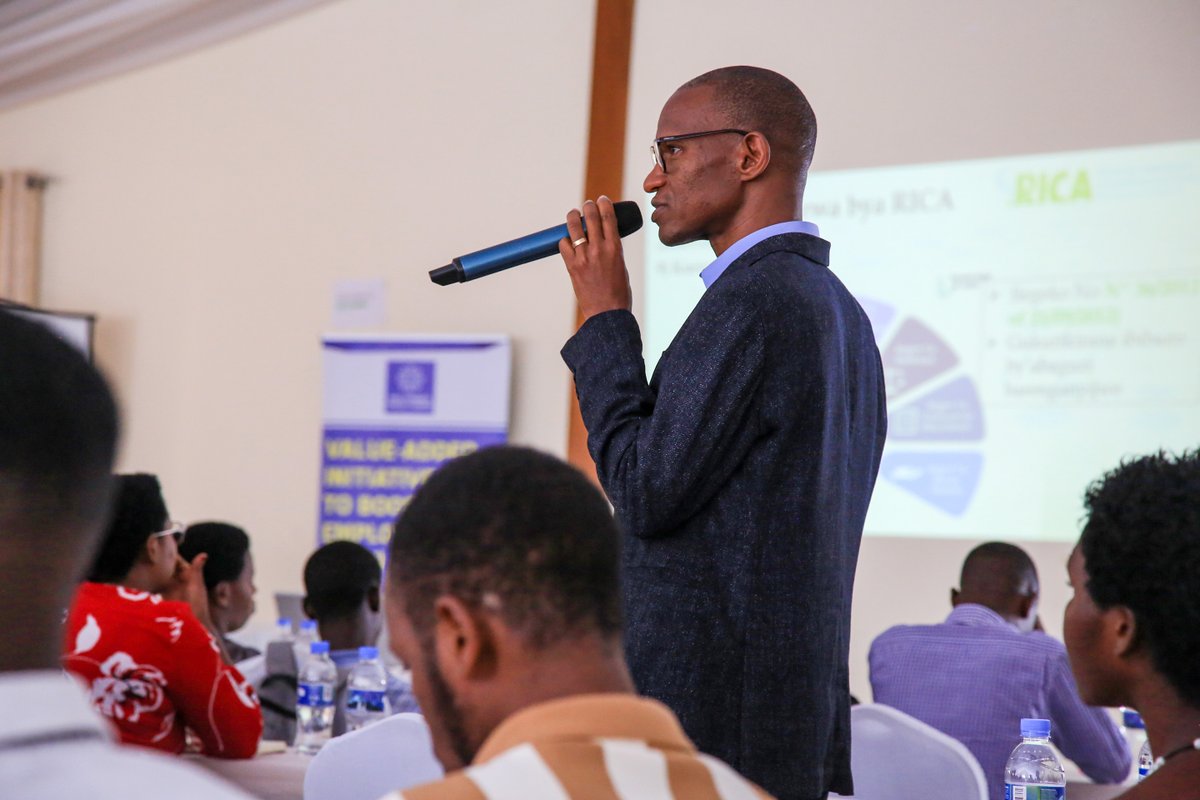 91 youth &amp;women-led MSMEs in the Food &amp; Beverage sector have been equipped w/ skills on food safety &amp;quality standards during a 3-day workshop under #VIBE program.
Thx to @RSB_Rwanda, <a href="/RICA_Rwanda/">Rwanda Institute for Conservation Agriculture</a> &amp; <a href="/RwandaFDA/">Rwanda Food and Drugs Authority</a> for empowering young entrepreneurs toward safer, competitive products!