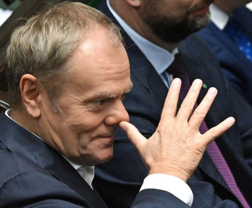 Czy uważasz że <a href="/donaldtusk/">Donald Tusk</a> kiedykolwiek okłamał Polaków ?