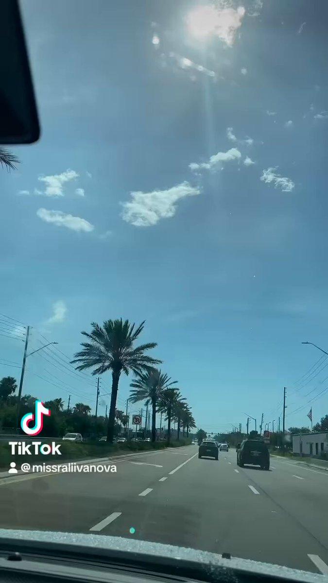 raliivanova64's tweet image. Our mini vacation @splashharbourwaterpark 

#staycation #vacation #endofsummer #splashharborwaterpark #tampabaymommies #floridavaction