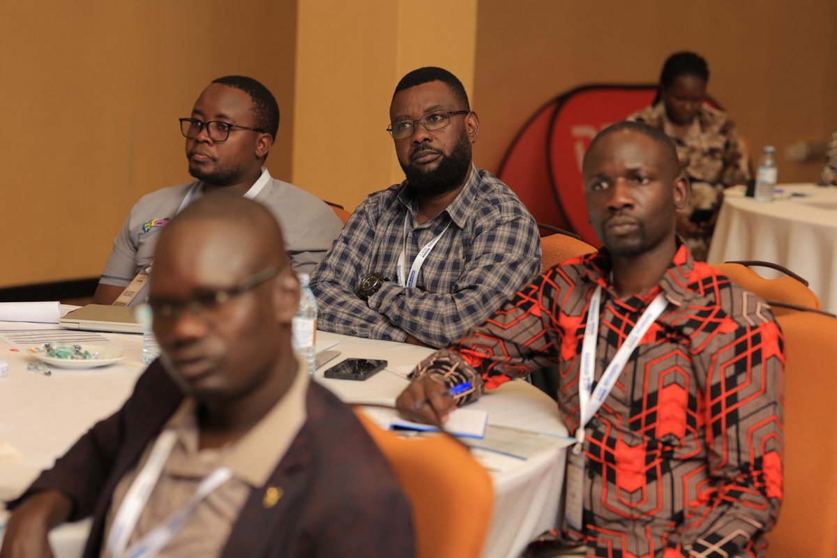 ACFEUgChapter's tweet image. Dr. Nsamba warned, using Newton’s Third Law: for every defense, fraudsters find an equal and opposite way to bypass it. Organizations cannot rely on stagnant systems they’ve likely already been outsmarted.

#ACFEUganda #ACFE3rdRegionalConference #FraudAwarenessWeek2025